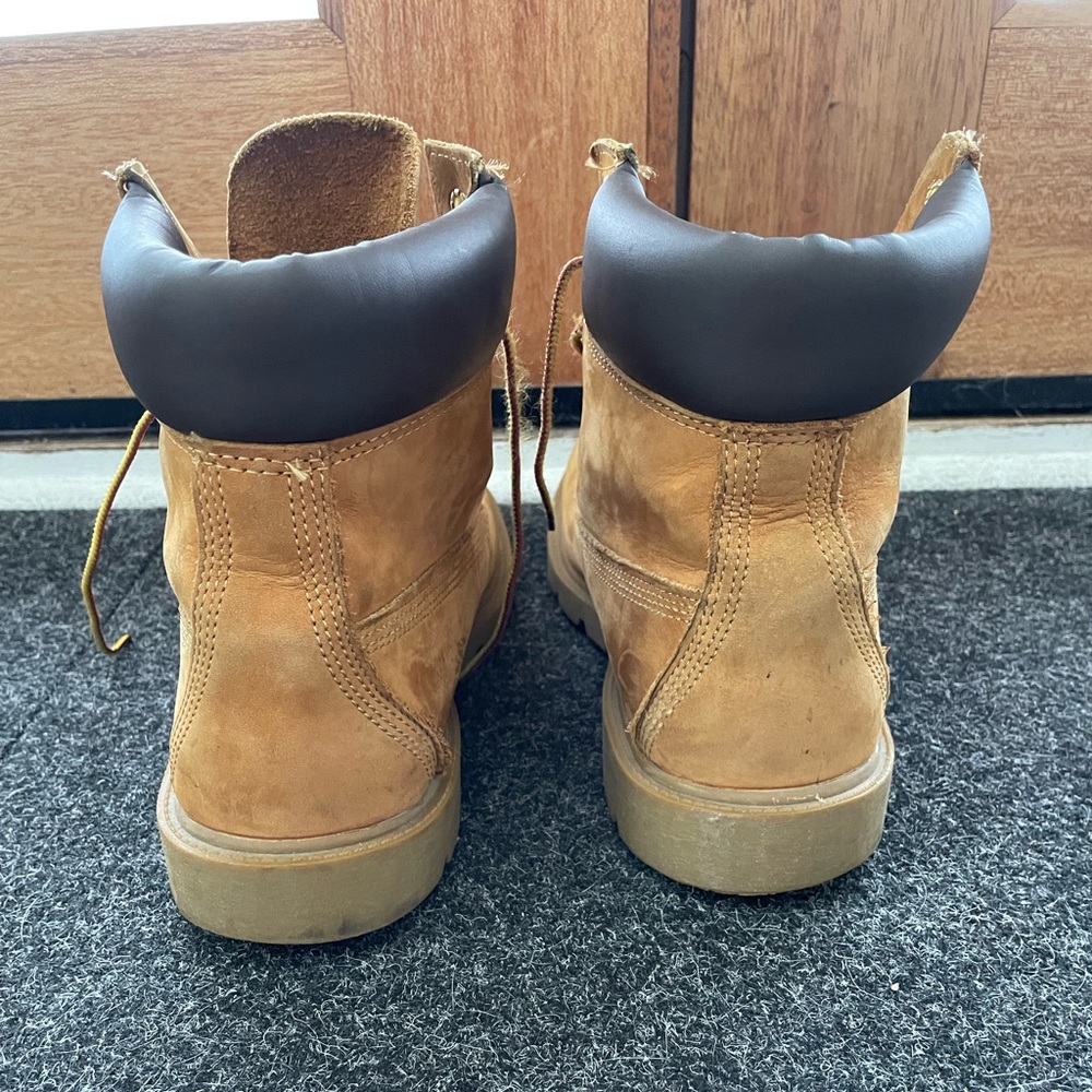 Timerland Boots - Picture 5 of 6